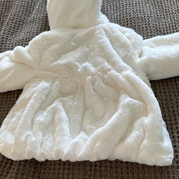 White super soft jacket - Picture 3 of 3